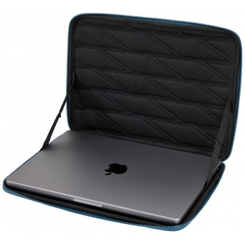 funda-thule-gauntlet-mackbook-pro-13-14in-azul3204903-4.jpg