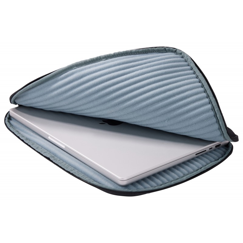 funda-thule-subterra-2-mackbook-16in-negra-3205032-5.jpg