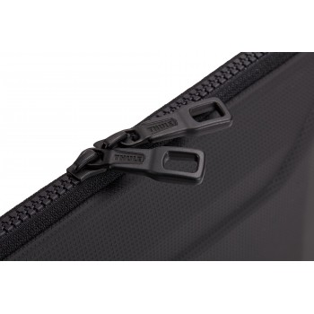 funda-thule-gauntlet-mackbook-pro-13-14in-negro3204902-6.jpg